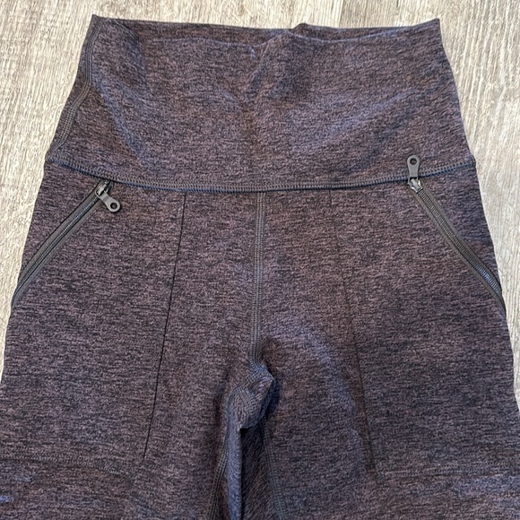 EUC Offline by Aerie leggings - Picture 2 of 6